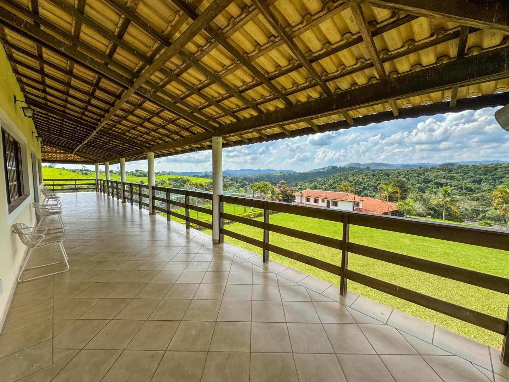 Pousada Espaco Do Sol Арасаригуама Экстерьер фото