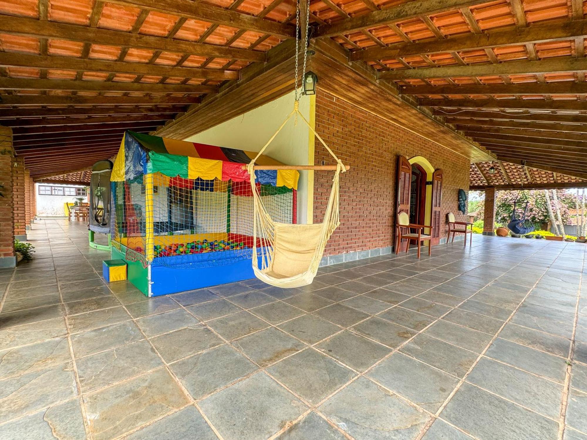 Pousada Espaco Do Sol Арасаригуама Экстерьер фото